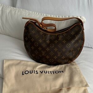 Louis Vuitton Croissant MM Bag